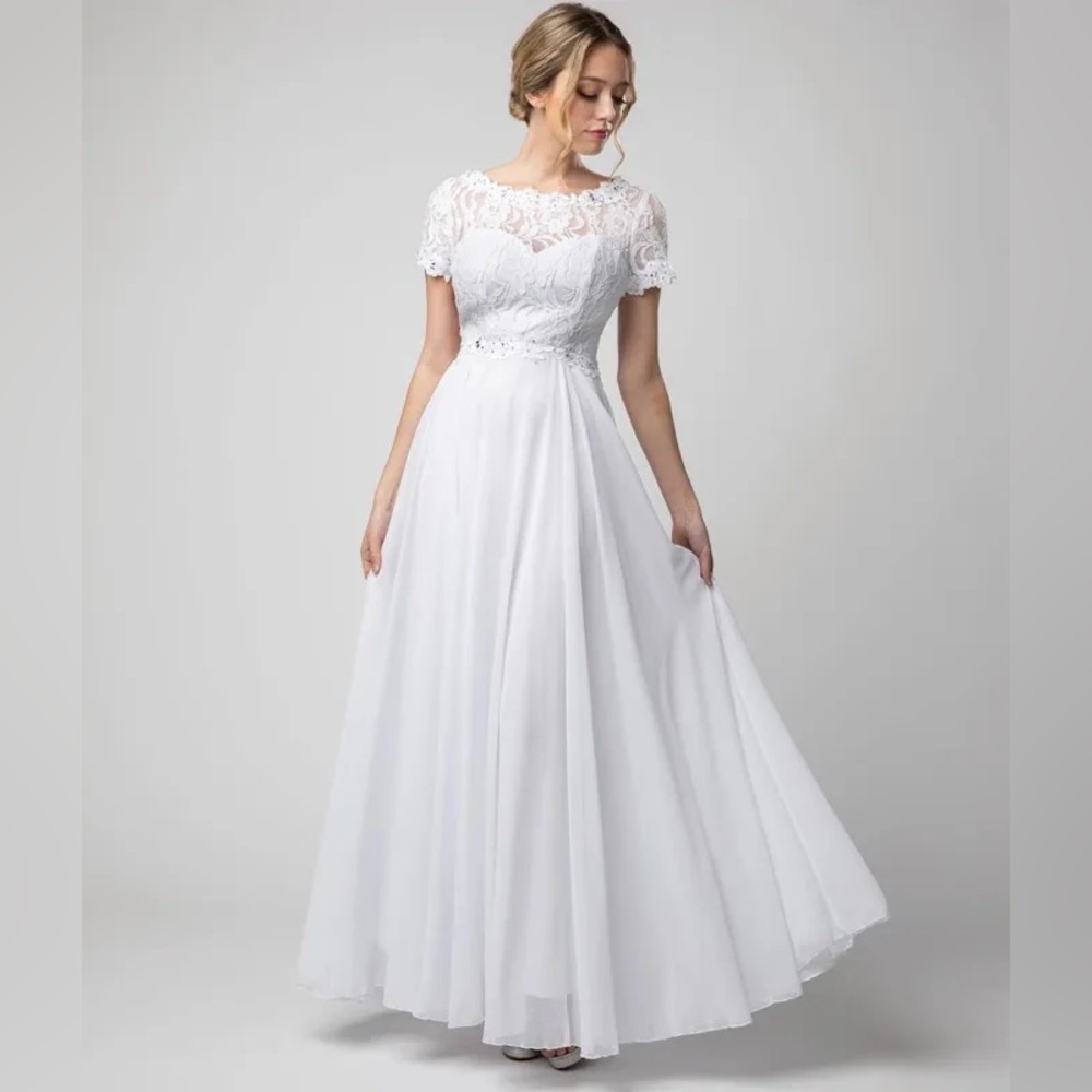 White JUNO dress collection size XL